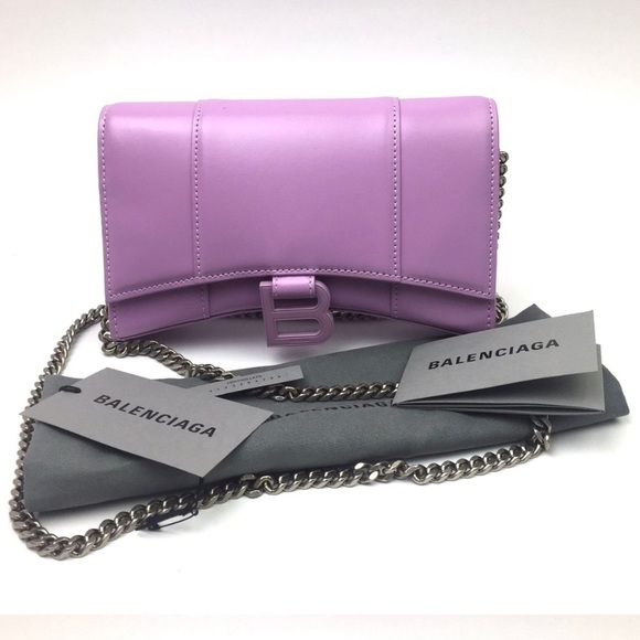 Balenciaga Hourglass Leather Wallet-On-Chain Authentic Like-New - Picture 3 of 16